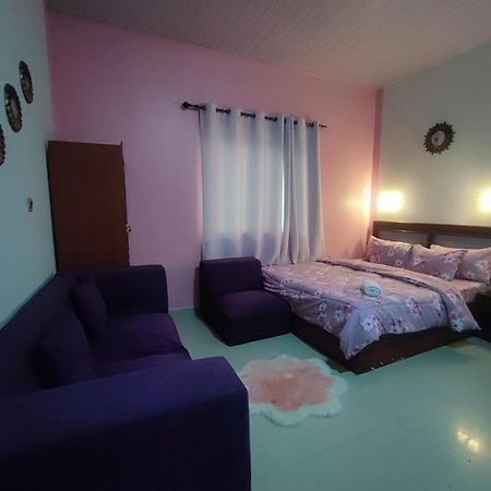 Ellisa Hospitality And Spa Hotel Accra Exterior foto