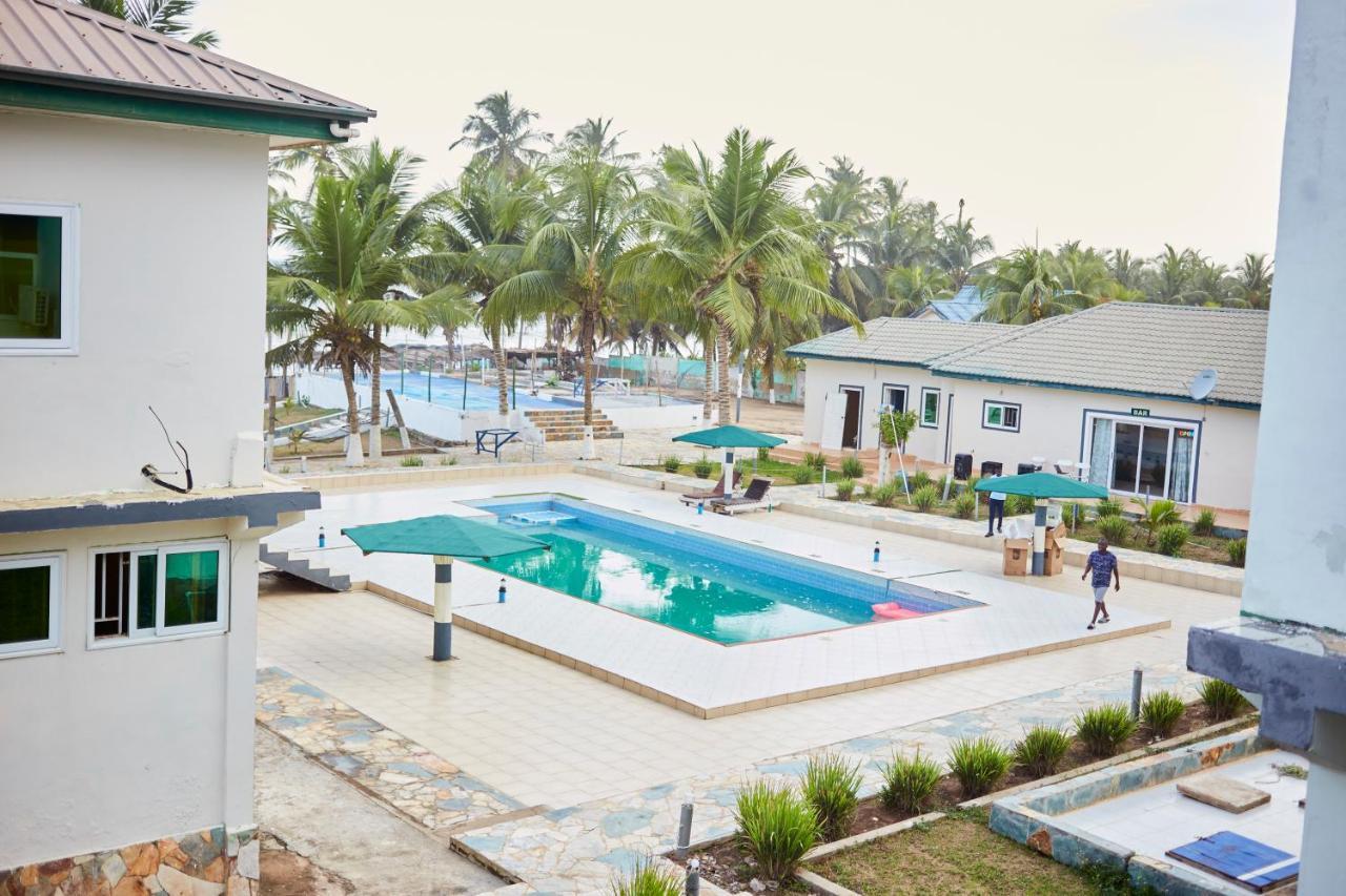 Ellisa Hospitality And Spa Hotel Accra Exterior foto