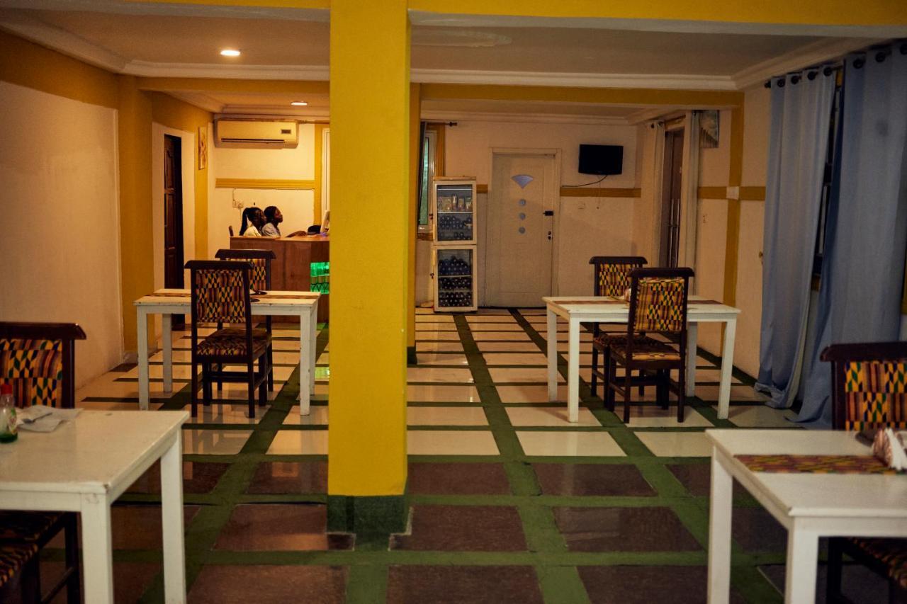 Ellisa Hospitality And Spa Hotel Accra Exterior foto
