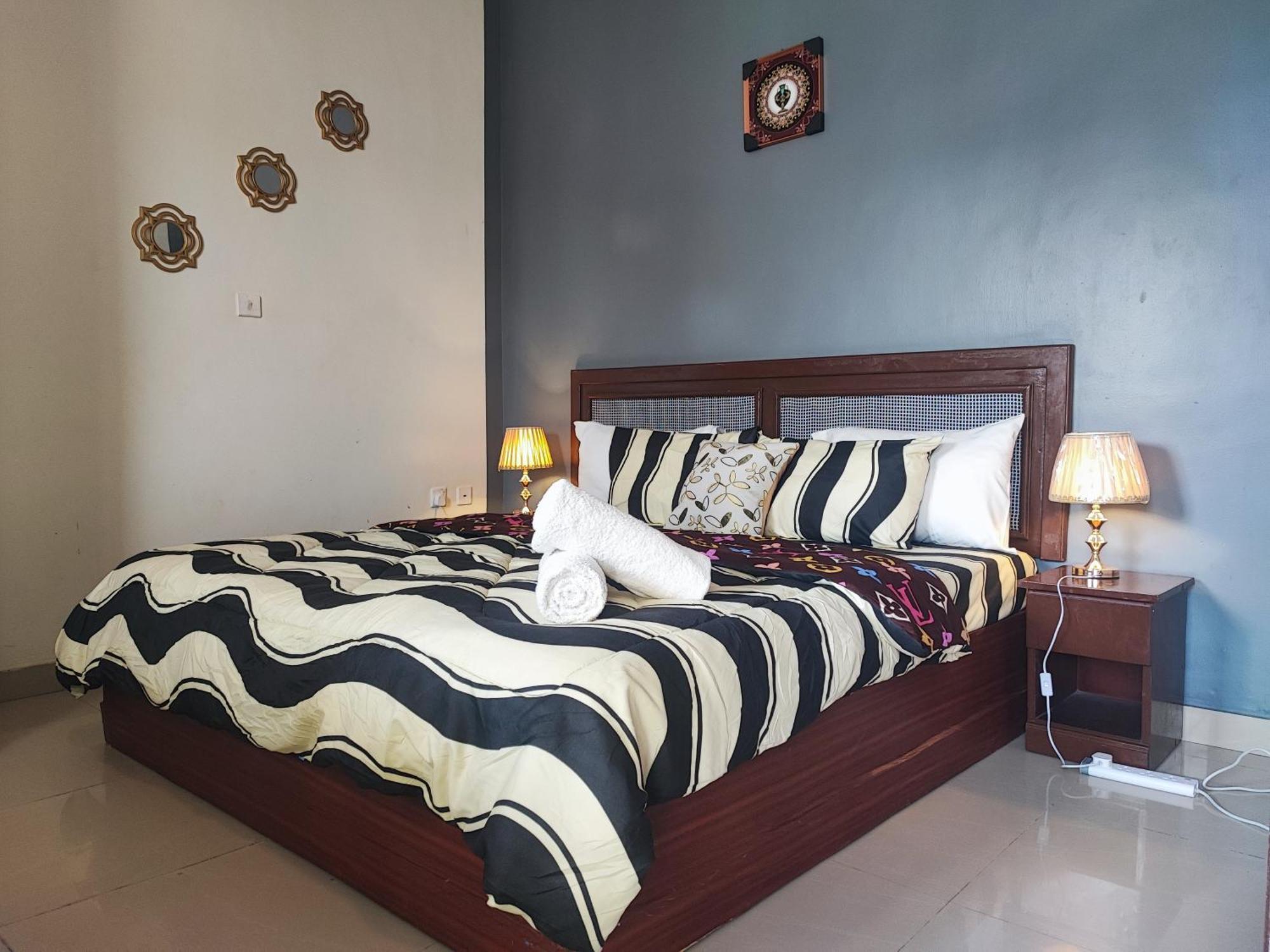 Ellisa Hospitality And Spa Hotel Accra Exterior foto