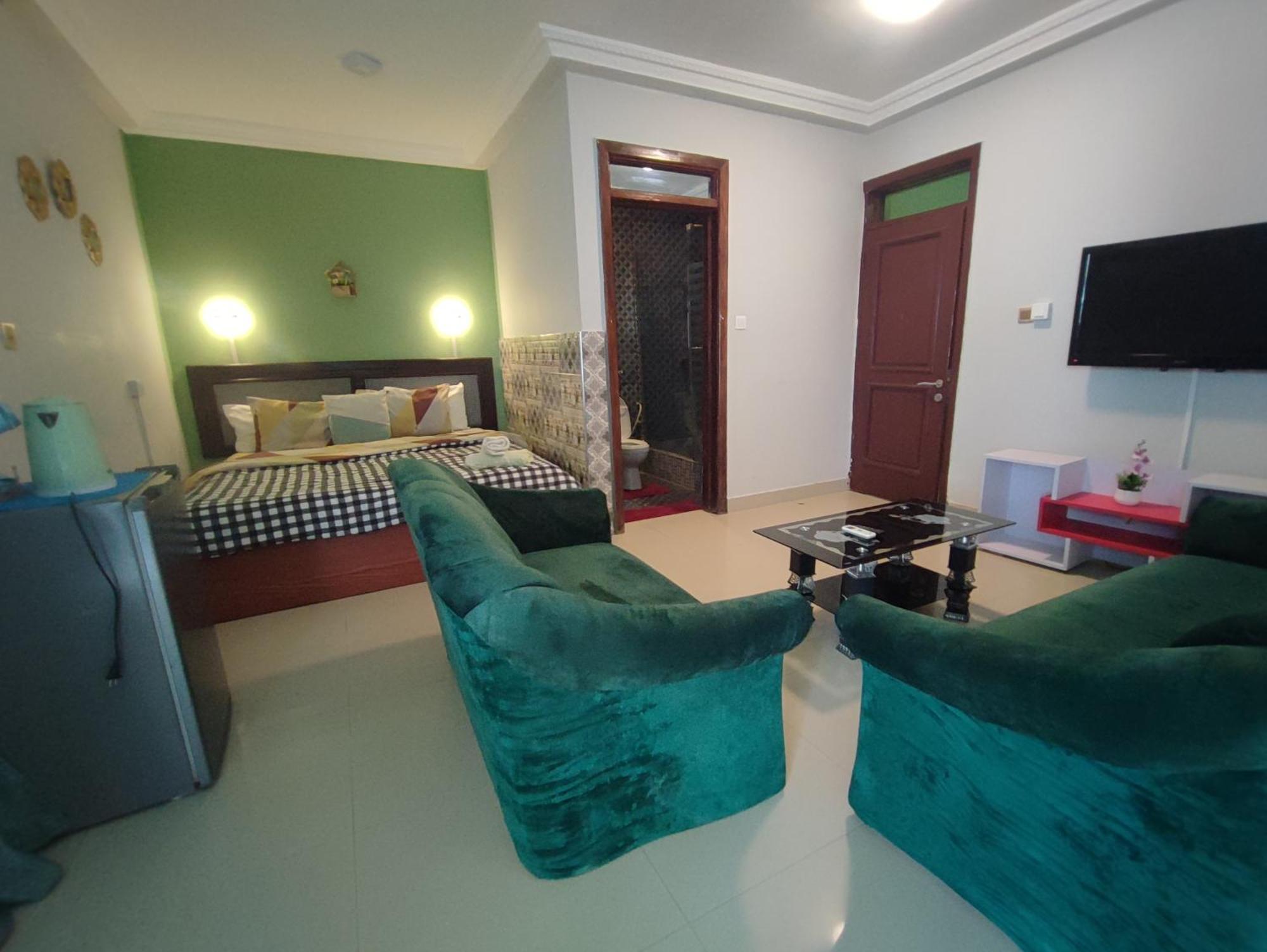 Ellisa Hospitality And Spa Hotel Accra Exterior foto